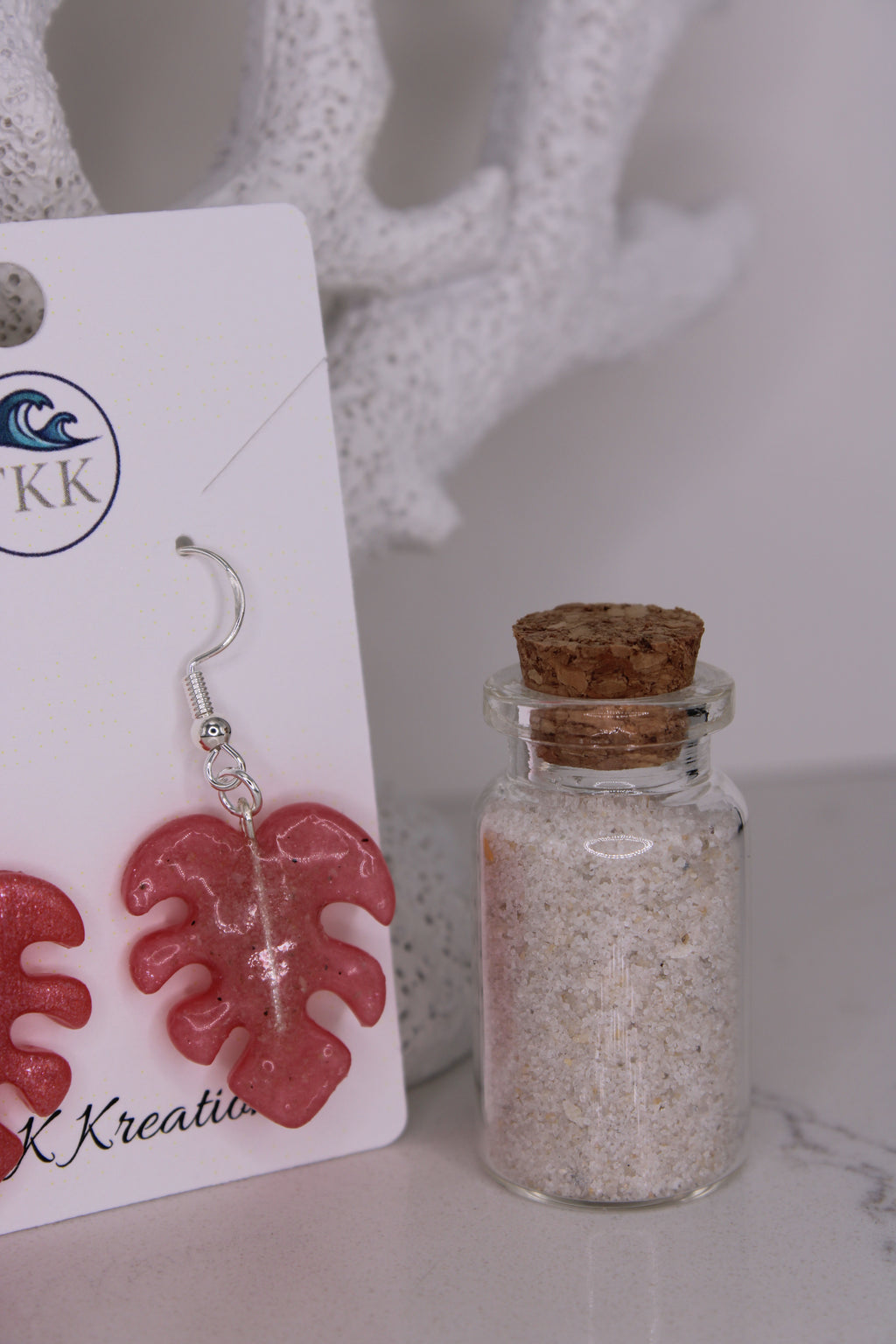 Christmas Monstera Leaf