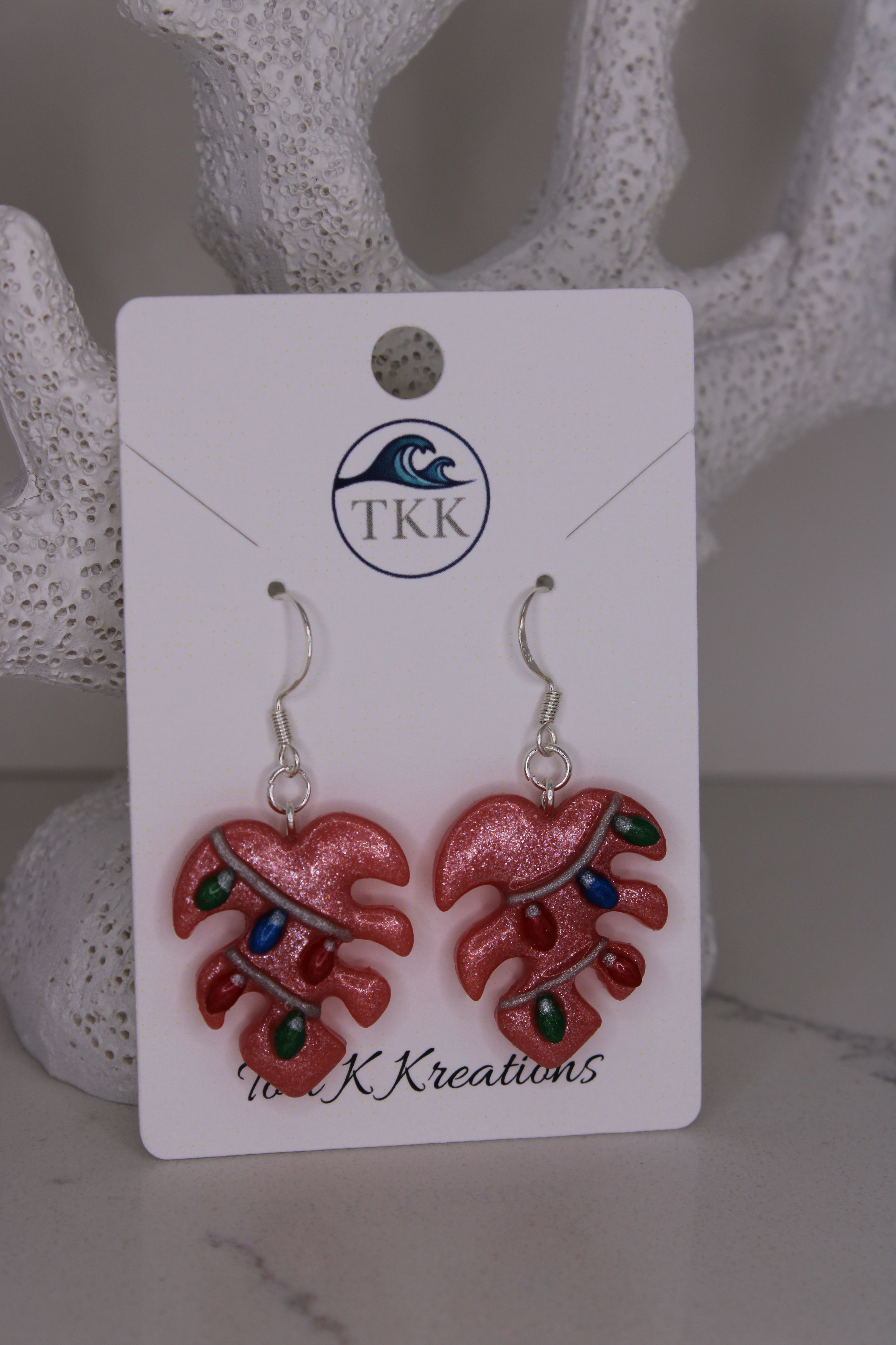 Christmas Monstera Leaf