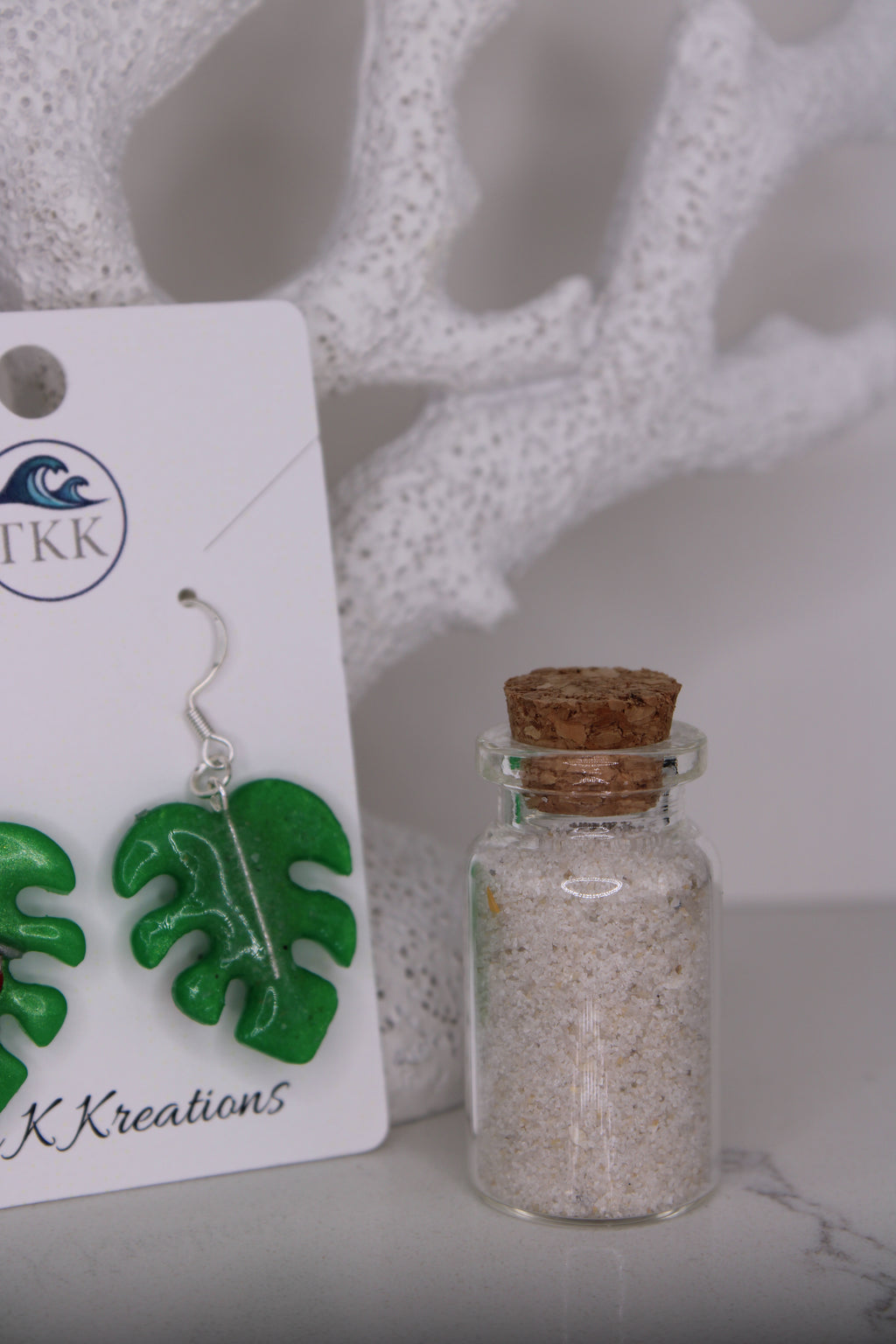 Christmas Monstera Leaf